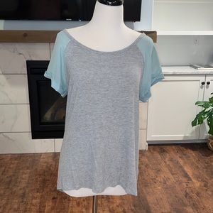 Forever 21 Mesh Sleeve Short Sleeve Tshirt